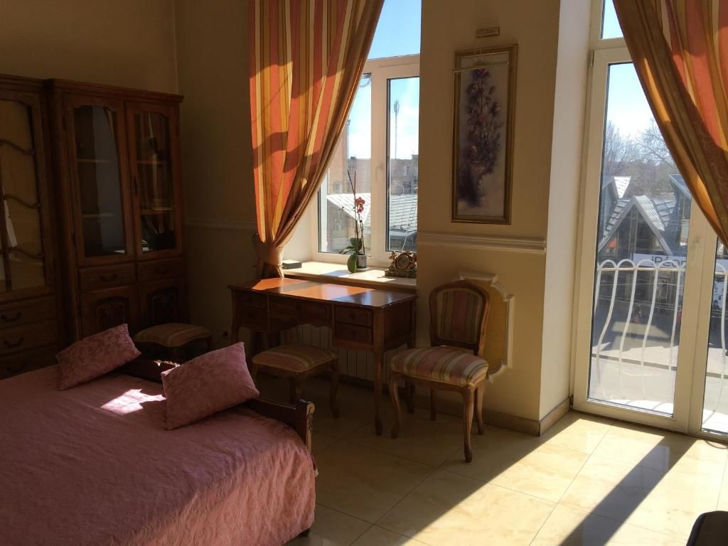 Апартаменты Beautiful apartment in the center of Vinnytsia Винница-32